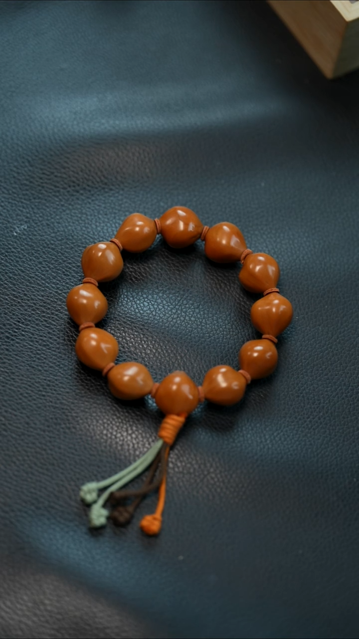 手串/手链橄榄核1.7精抛蜜桃怪异 核