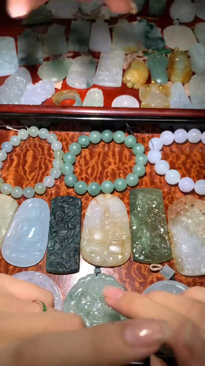 定制翡翠未镶嵌积****~毛货-不退不换   多样性发一