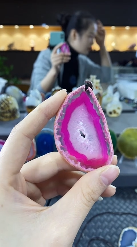 未镶嵌颈饰玛瑙/玉髓承**毅玛瑙