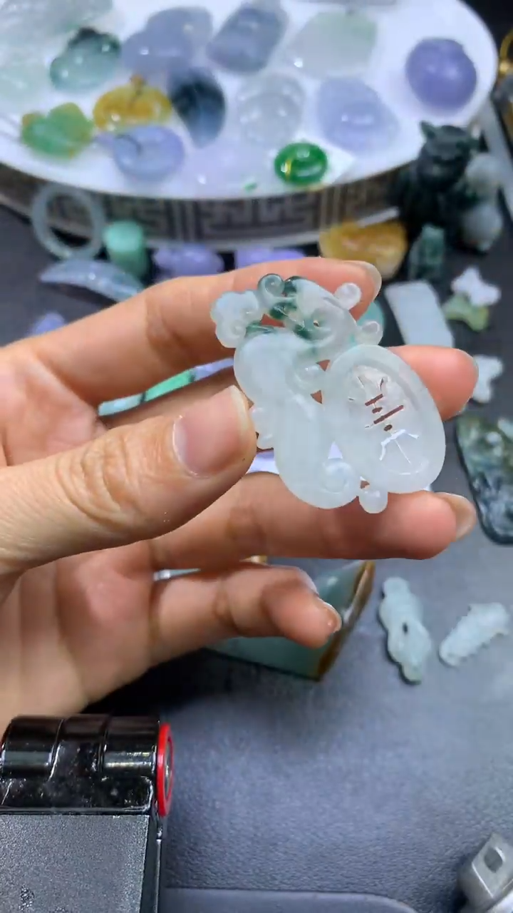 【闪购商品】定制翡翠未镶嵌翡翠