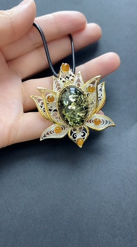 【闪购商品】琥珀裸石银S925镶嵌琥珀吊坠