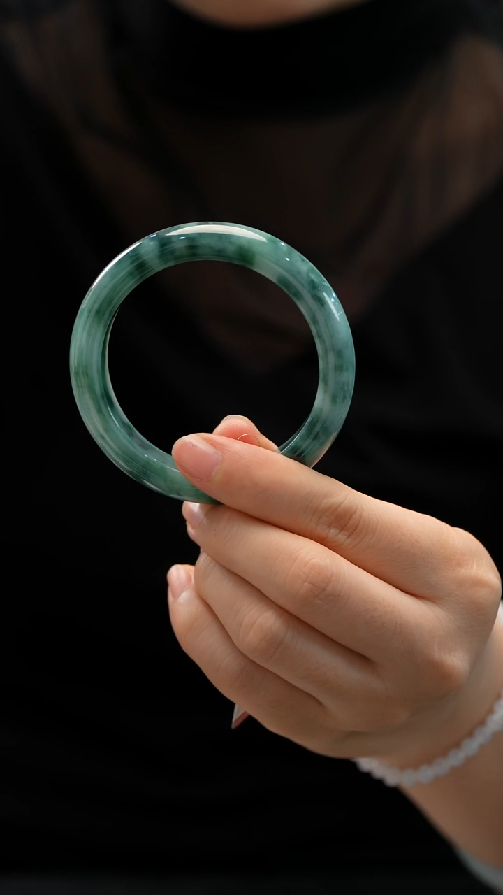 未镶嵌手镯翡翠61号