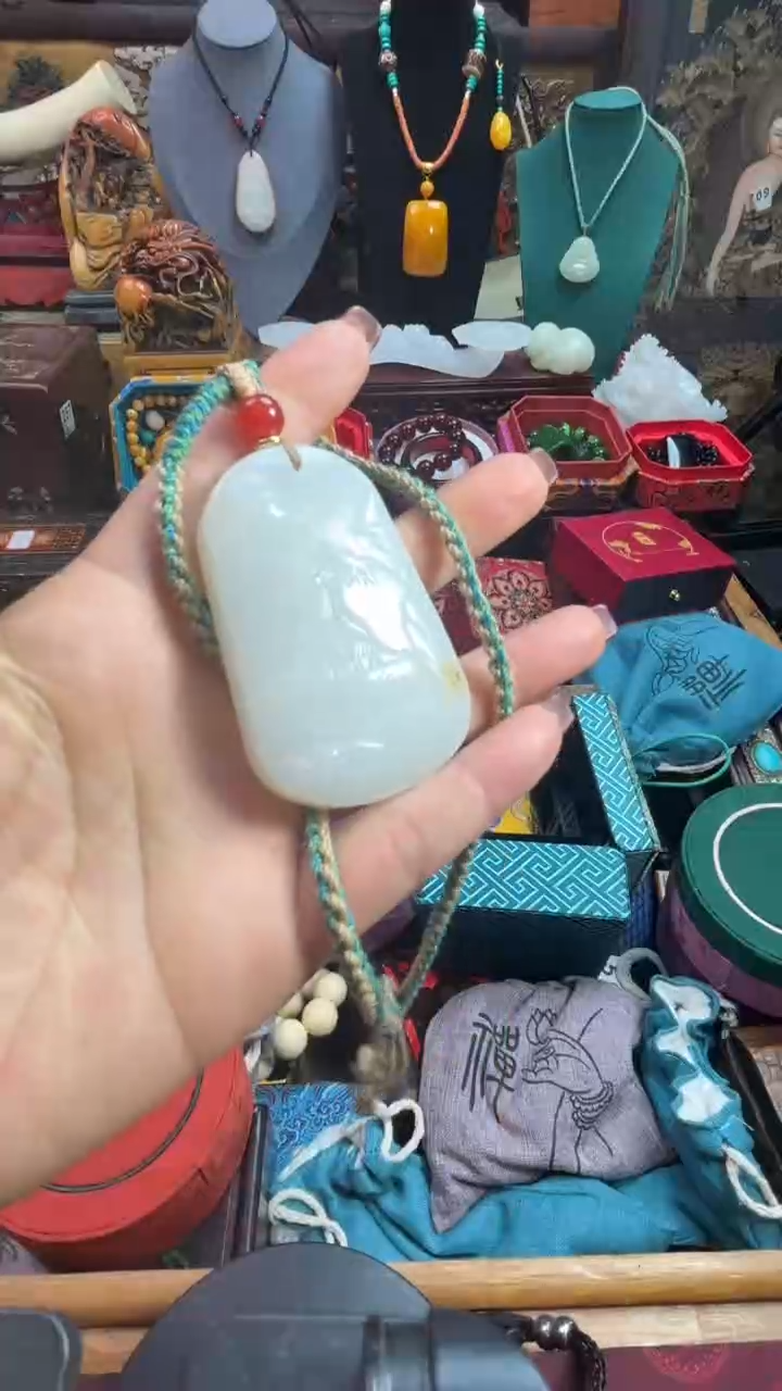 【闪购商品】和田玉786876876未镶嵌687687768786867