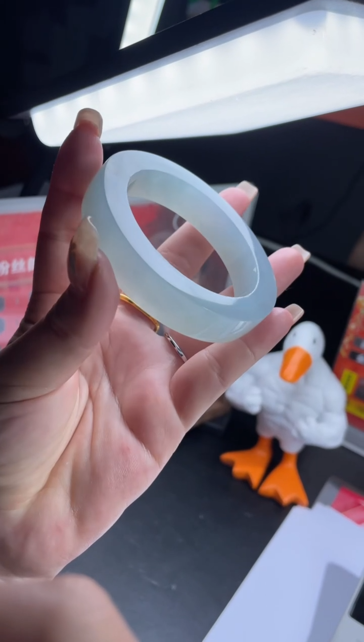 【闪购商品】定制翡翠手镯未镶嵌手镯DDQ/发一件