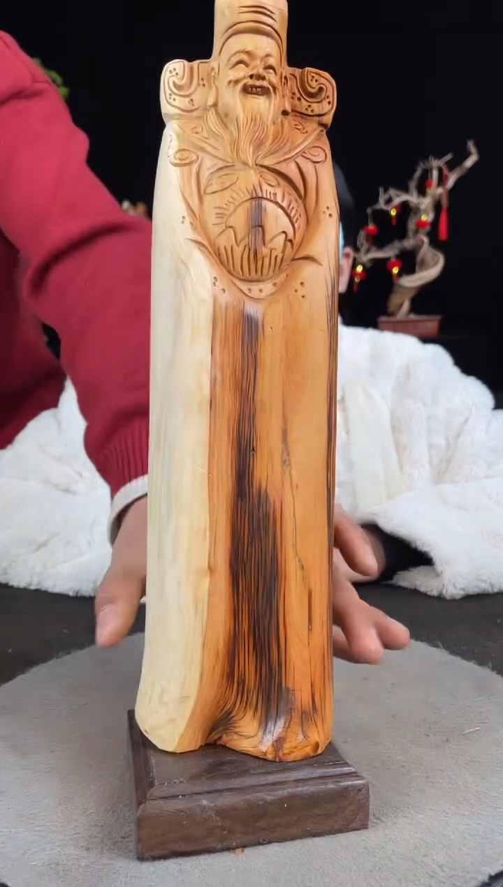 【闪购商品】柏木（崖柏）其他手工摆件,先抢先得!