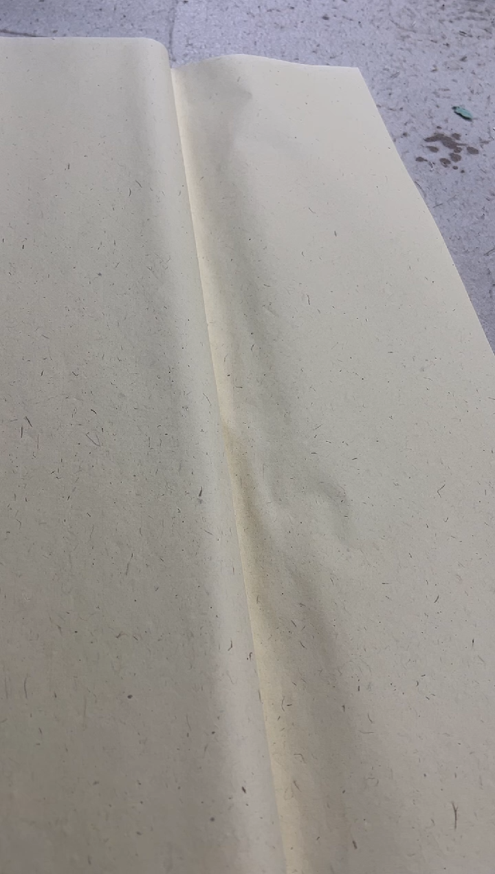 四尺整张老麻纸  米黄色100张