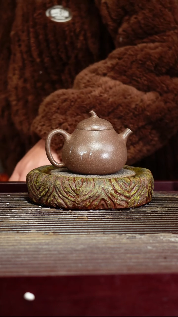 宜兴原矿紫砂壶茶壶宜兴原矿紫砂壶茶壶140C