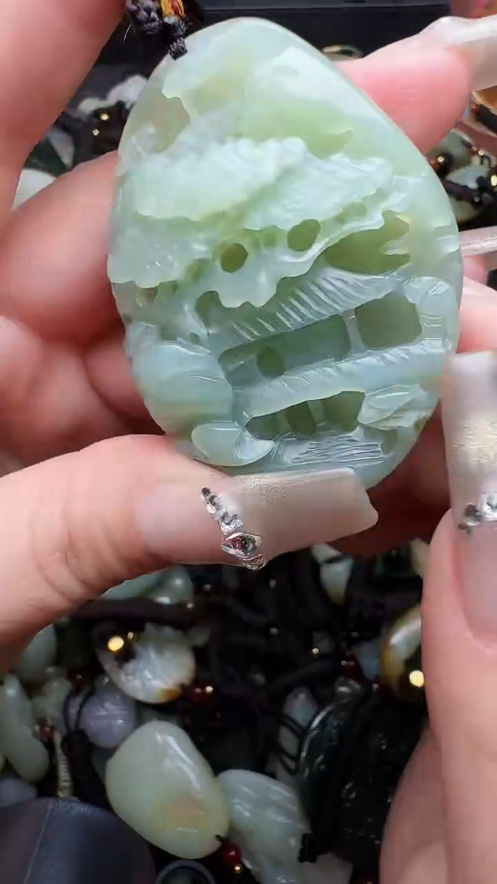 【闪购商品】和田玉颈饰未镶嵌25