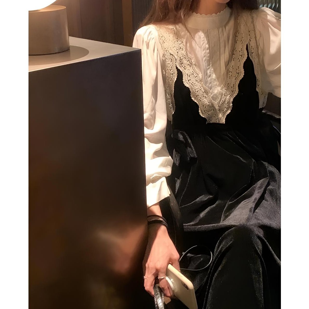 法式轻奢蕾丝衬衫丝绒连衣裙套装气质长袖小众宫廷