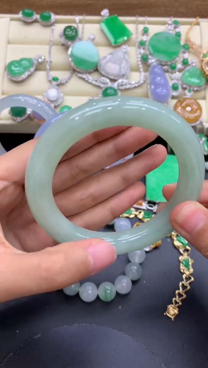 【闪购商品】翡翠手镯未镶嵌637-中国好珍宝