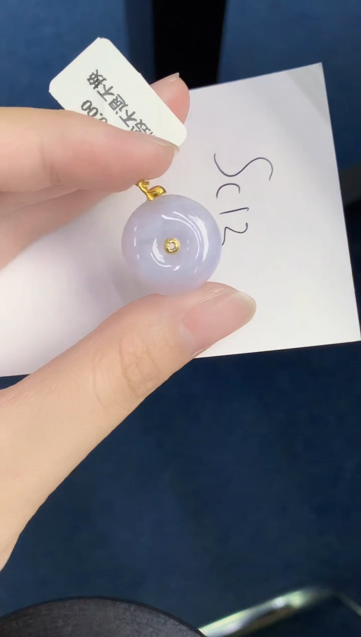 翡翠18K金镶嵌颈饰000000000