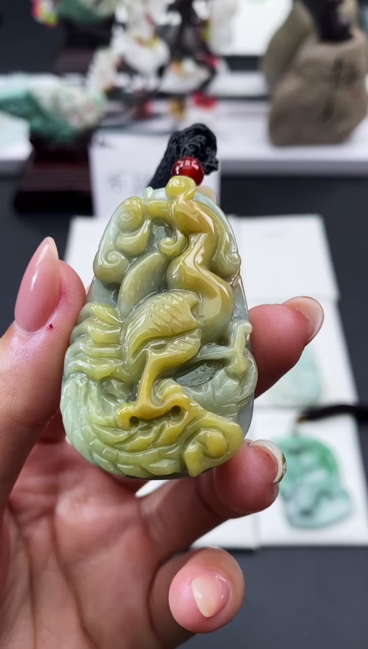 【闪购商品】翡翠颈饰未镶嵌天然缅甸A货翡翠