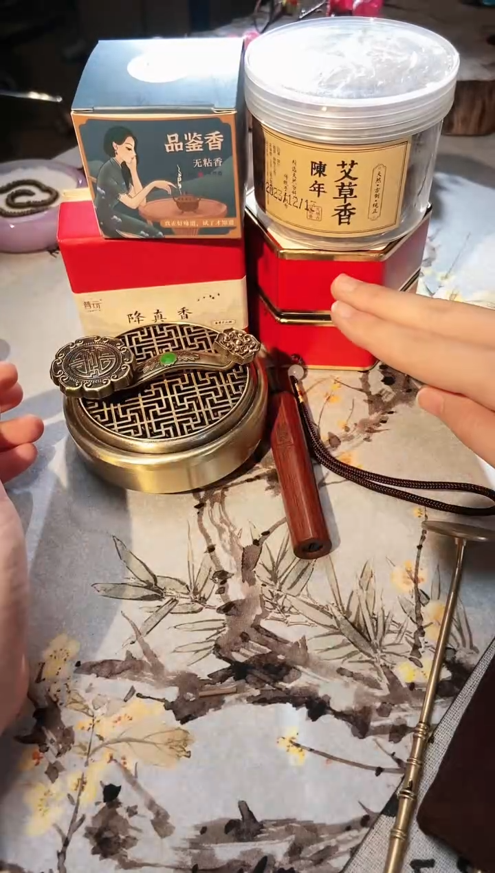 【闪购商品】1新年盘香套组