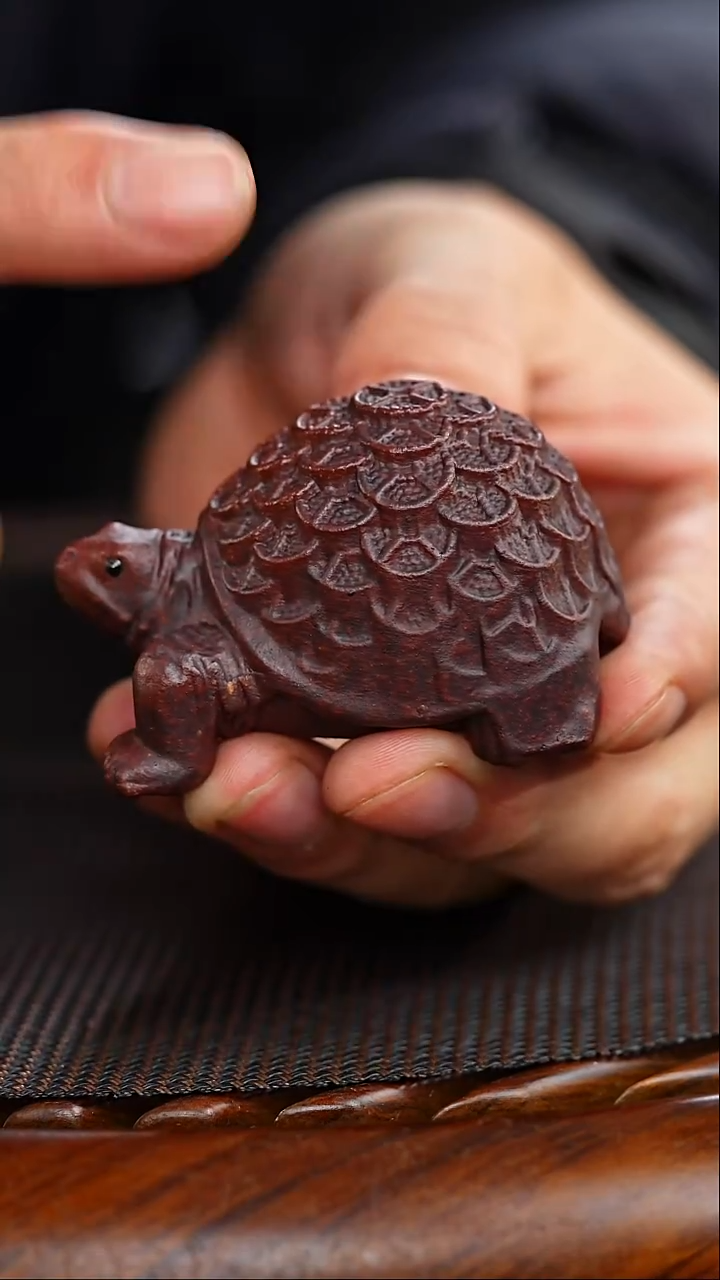 茶壶紫砂1           