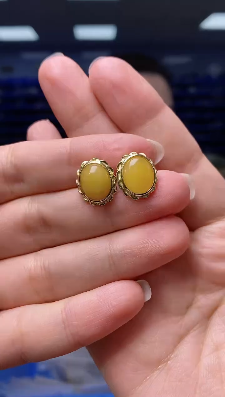 【闪购商品】蜜蜡耳饰银S925镶嵌EZ3452