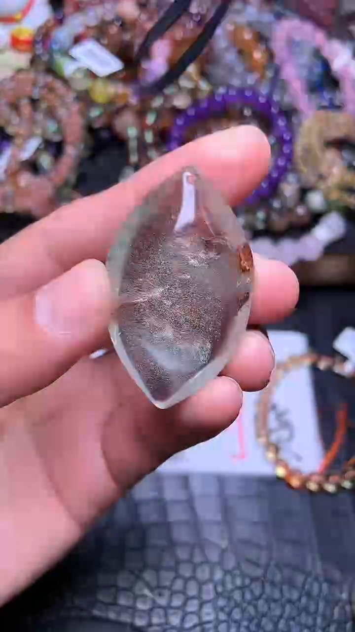 【闪购商品】水晶吊坠(赠链)未镶嵌   42