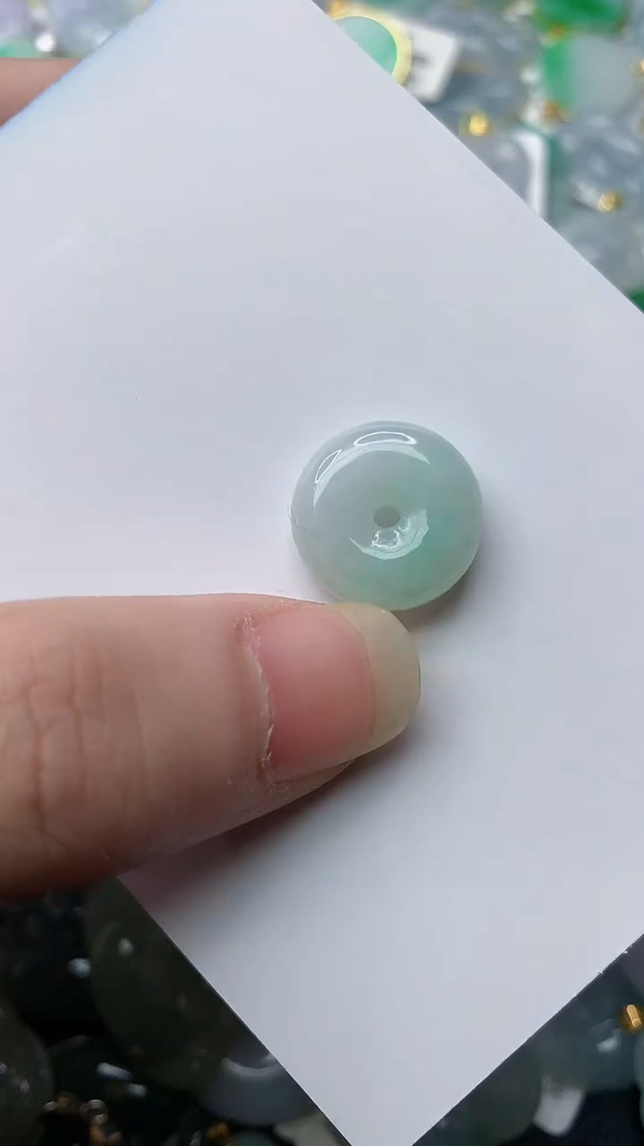 【闪购商品】翡翠颈饰未镶嵌3.........