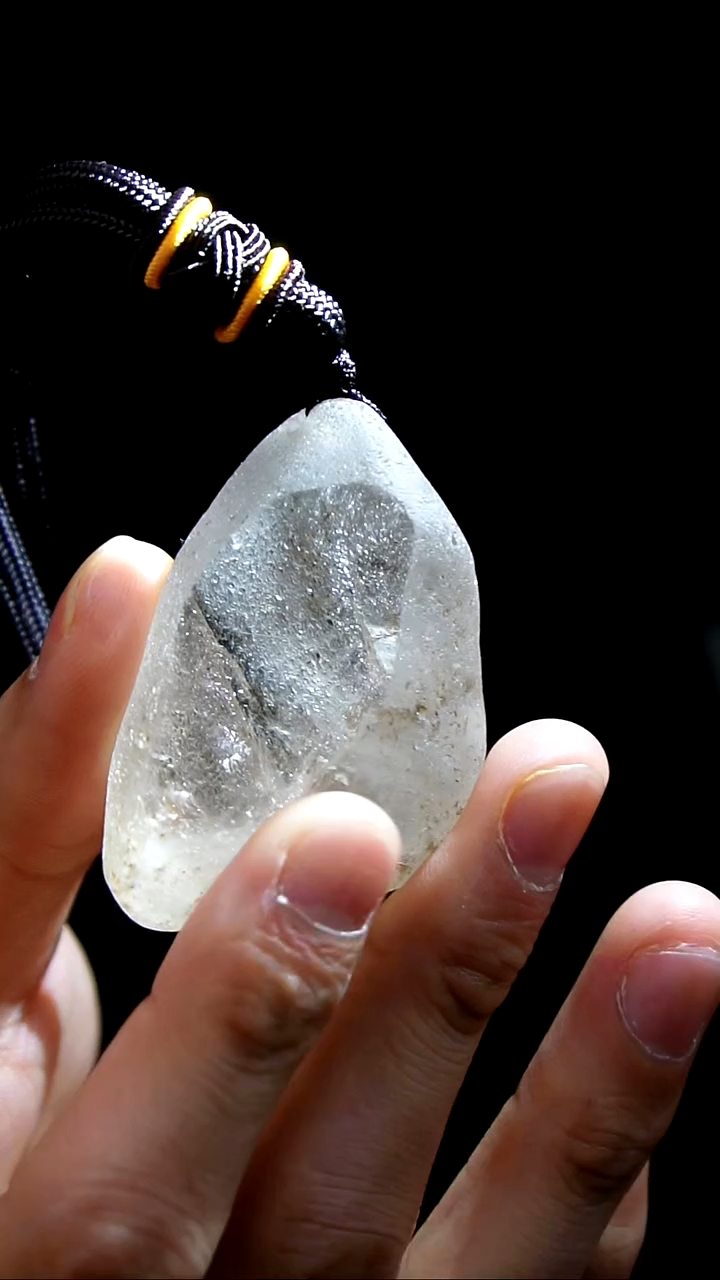 吊坠(赠链)未镶嵌水晶水晶