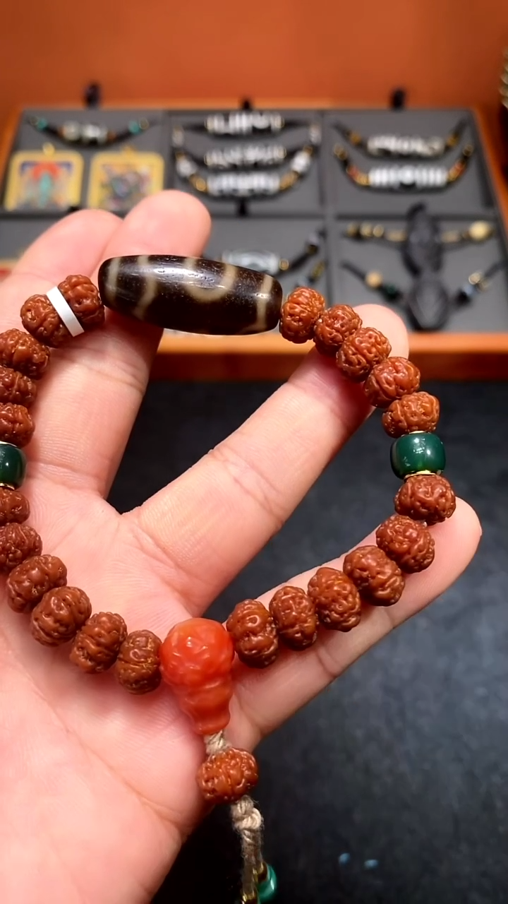 【闪购商品】玛瑙/玉髓手串未镶嵌手串