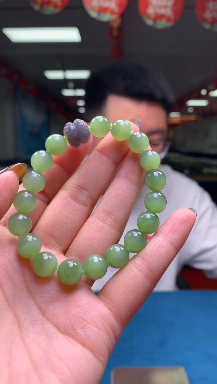 定制和田玉天然和田玉（拍一发一)