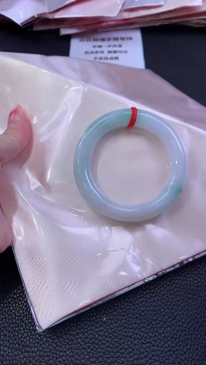 【闪购商品】翡翠手镯未镶嵌A21 翡翠