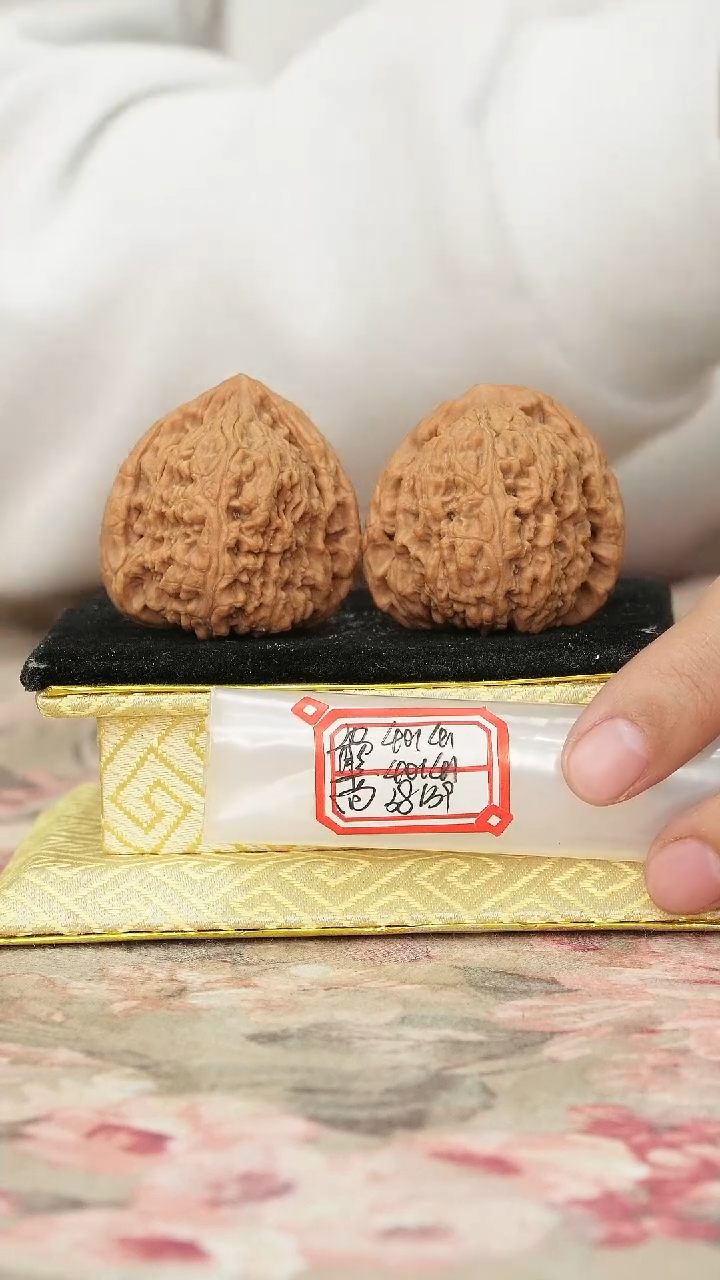 把件文玩核桃赵喜满南将石