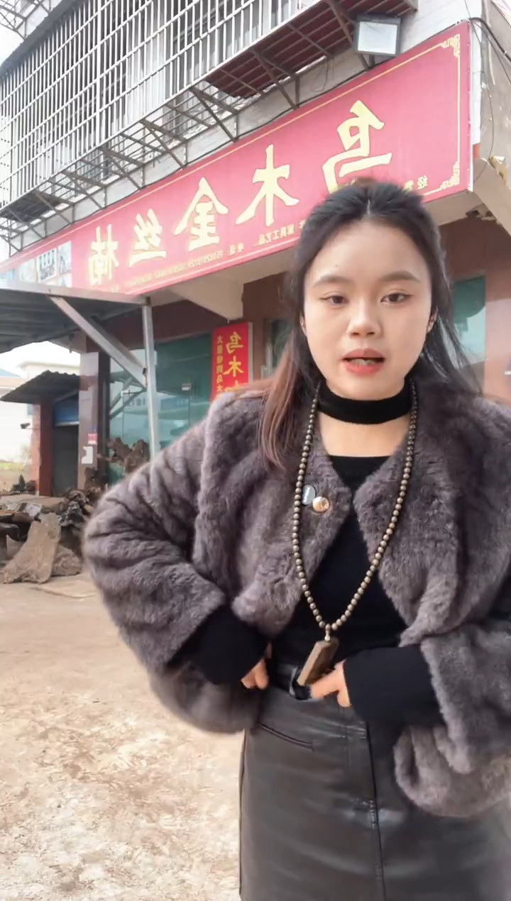 阴沉木西香运费崖柏摆件佛