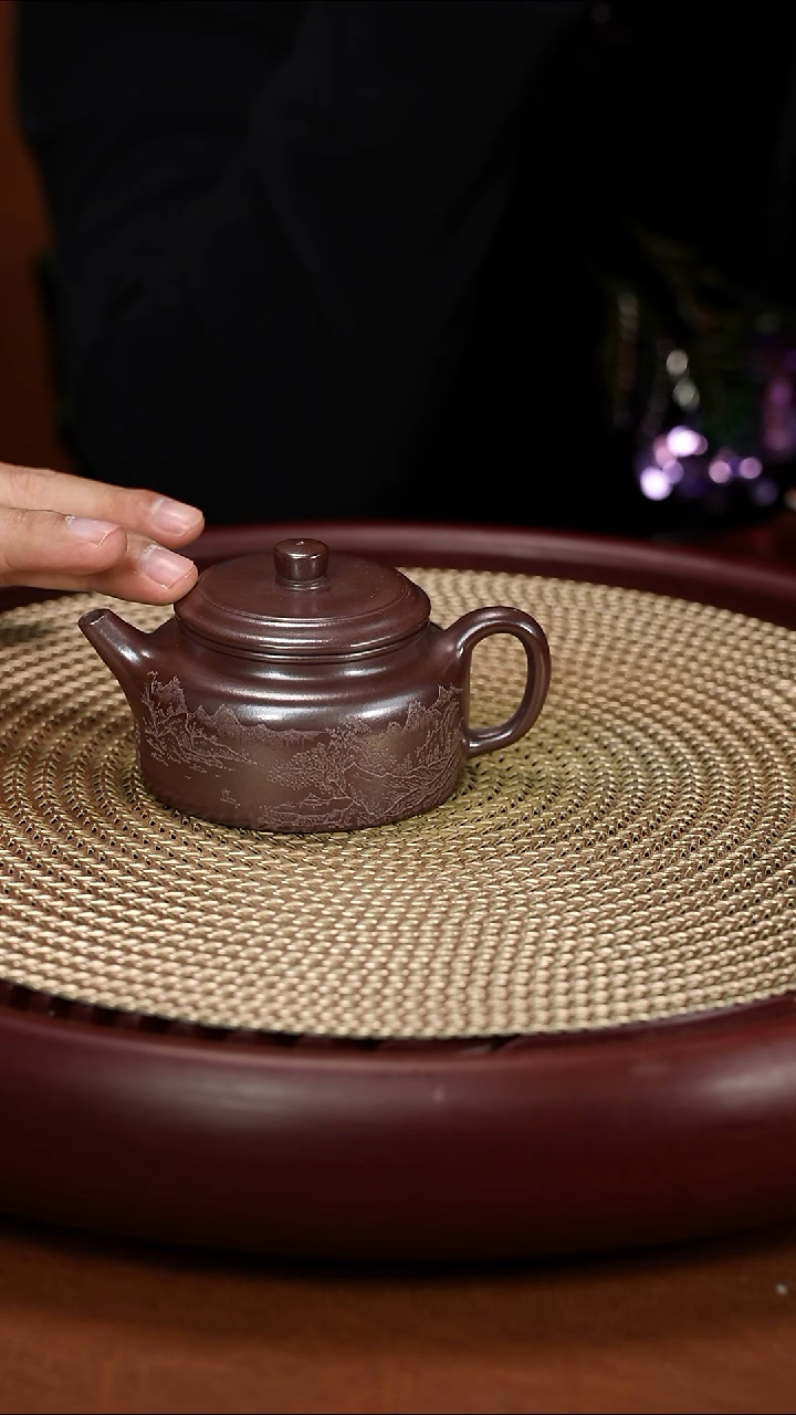 茶壶紫砂顾依萍 