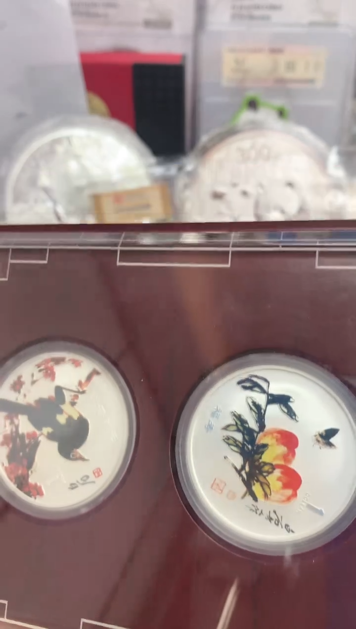 纯银齐B石纪念币澳洲li