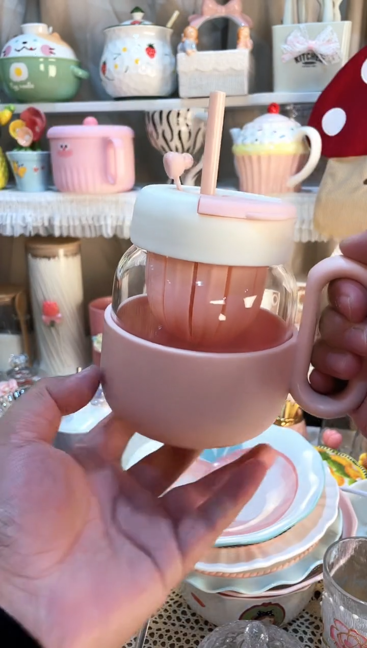 【闪购商品】瓷片吸管杯 质量好发货快放心拍