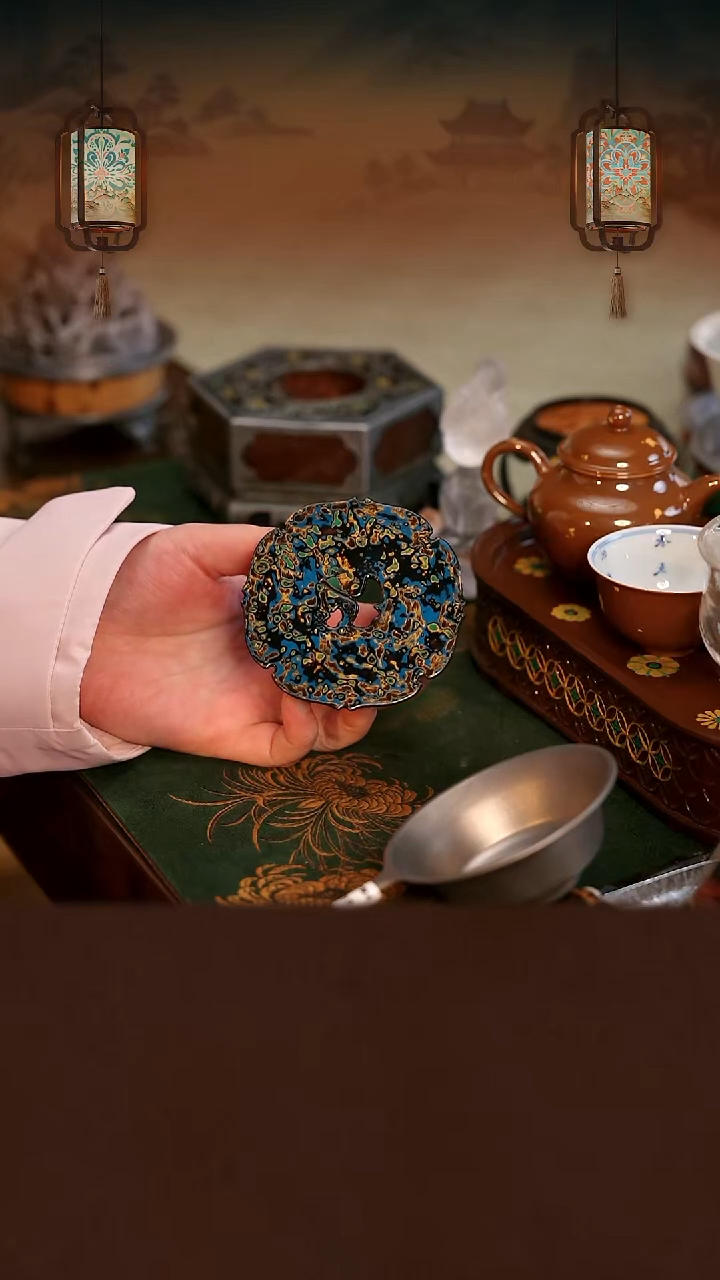 大漆盖置          微瑕