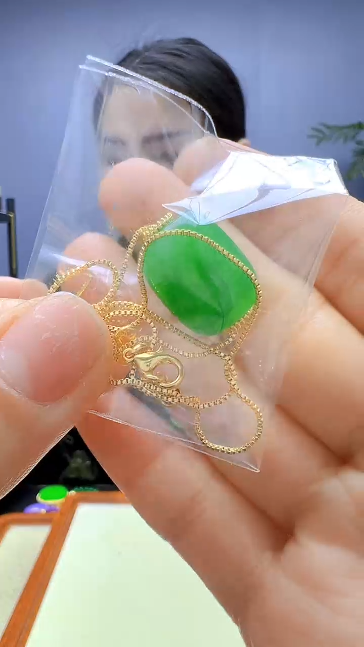 【闪购商品】翡翠颈饰14K金镶嵌颈饰