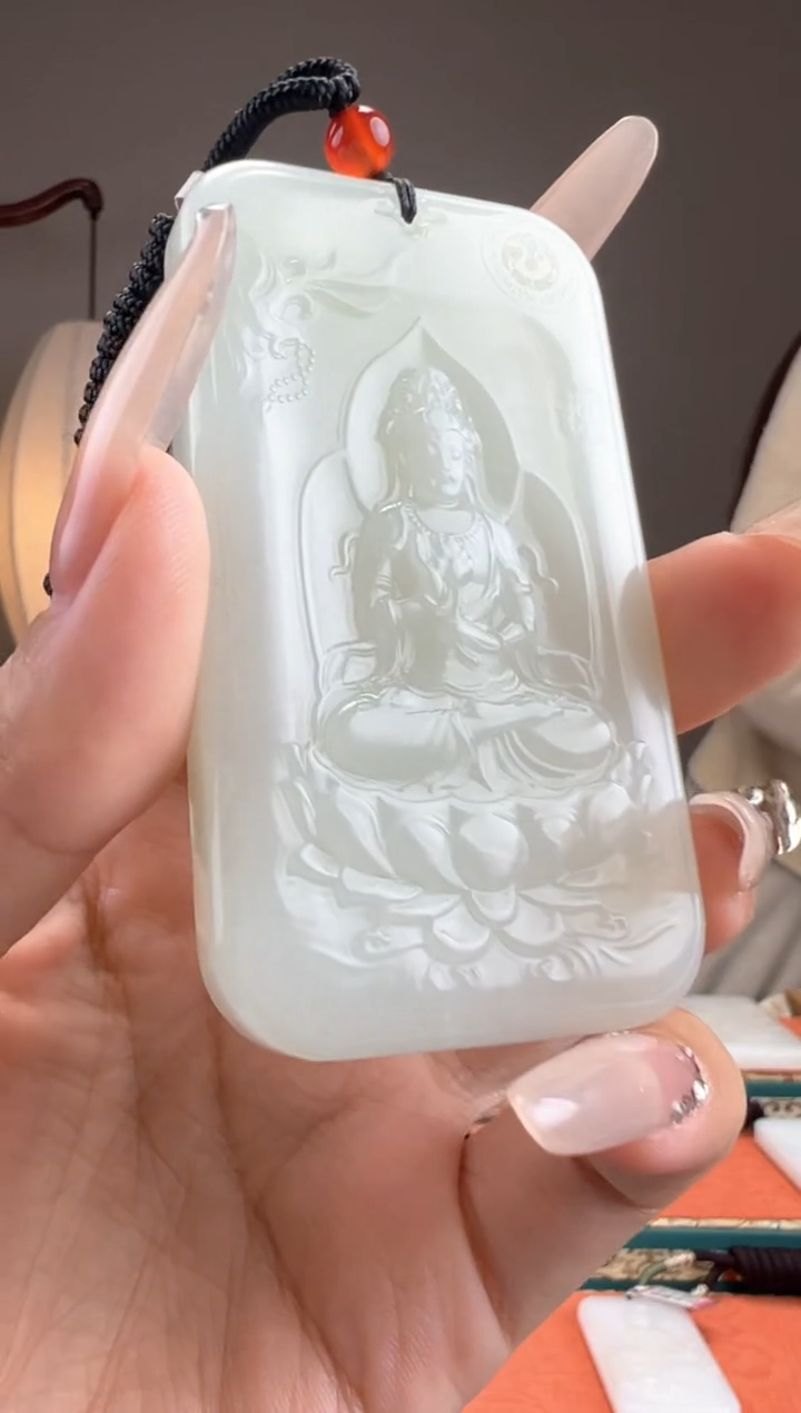 【闪购商品】和田玉颈饰未镶嵌1