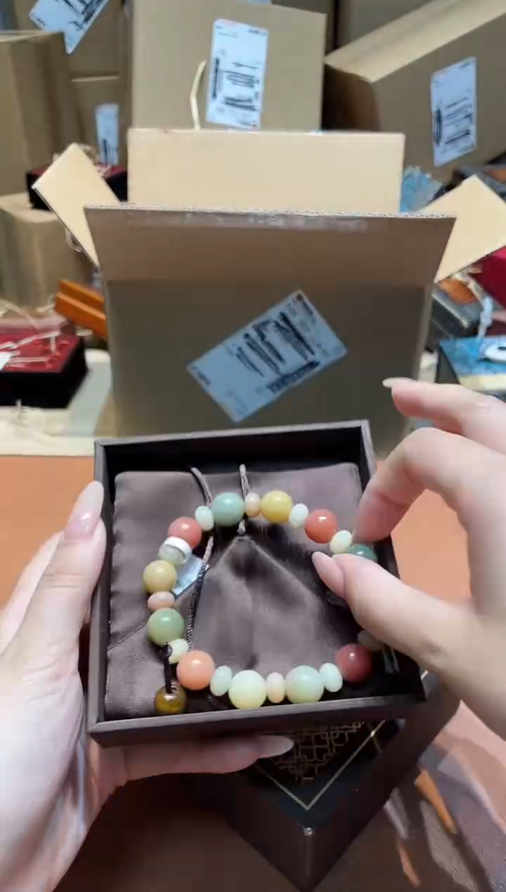 手串仓库撤柜闪购链接（多样性发其一）￥