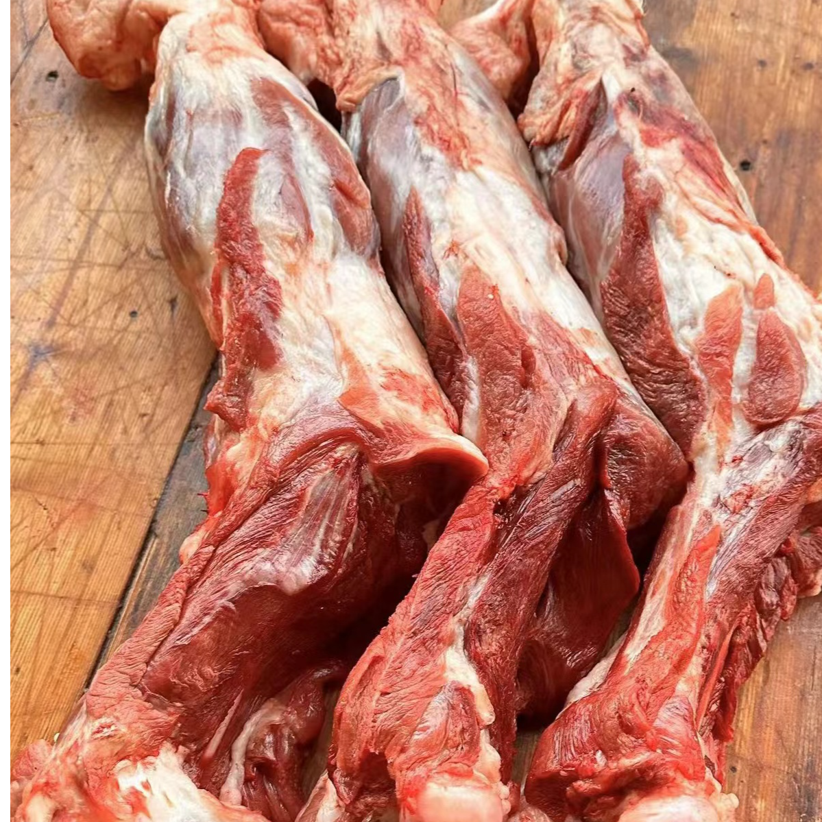 【后腿骨】散养黑年猪后腿骨新鲜猪肉营养美味