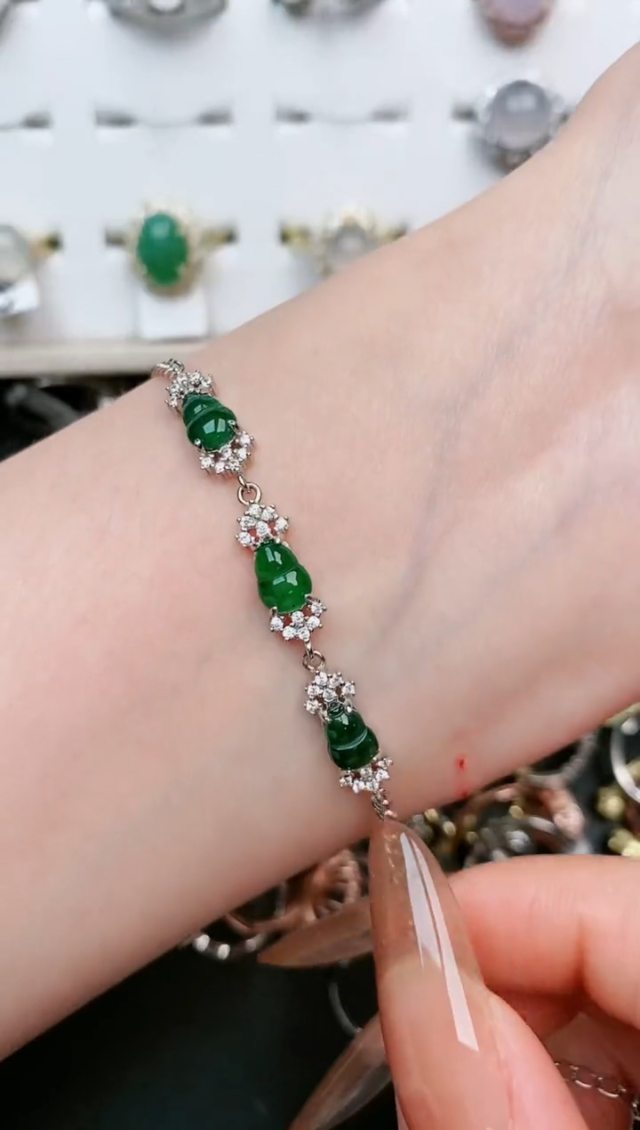 【闪购商品】翡翠戒指银S925镶嵌.....