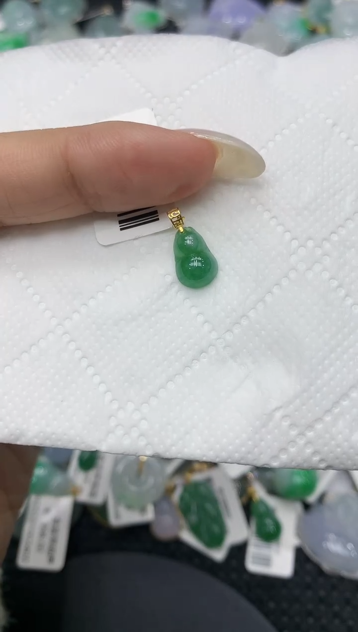 颈饰18K金镶嵌翡翠11111111