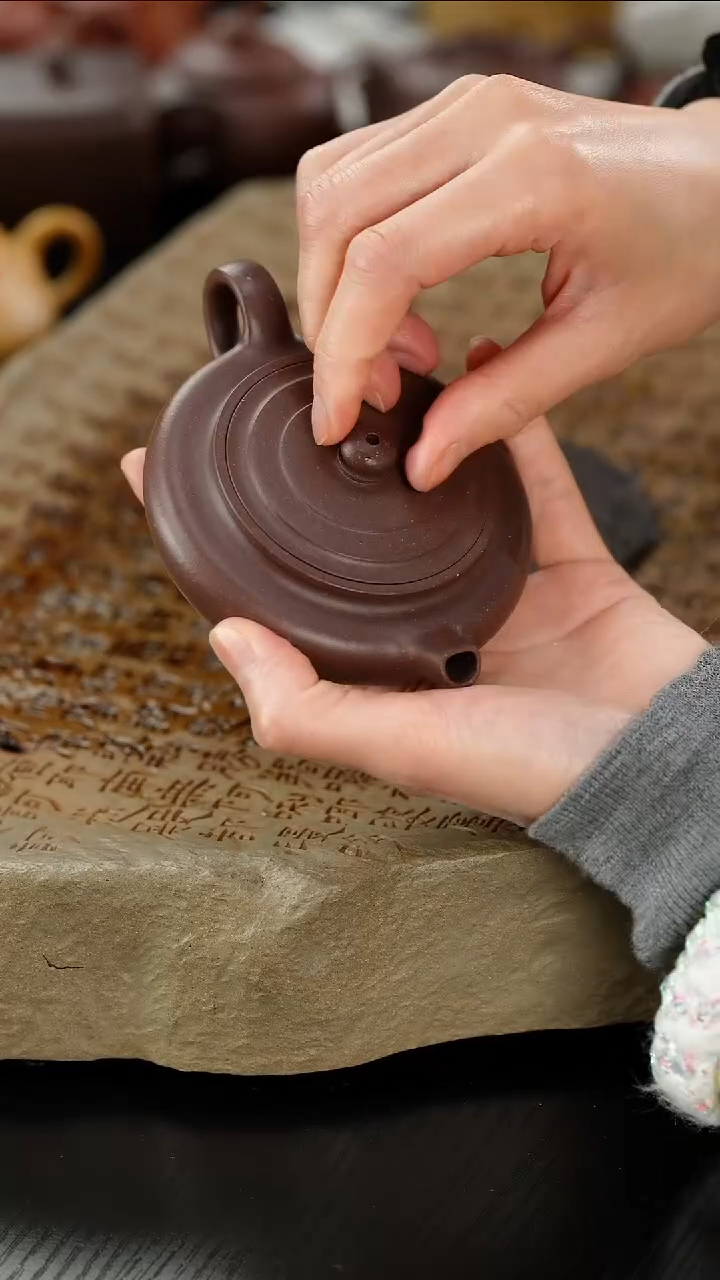 【闪购商品】紫砂茶壶老紫泥云兮140cc