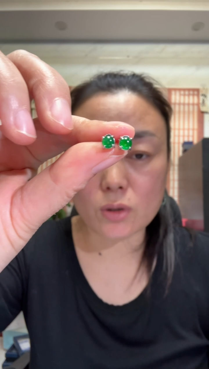 颈饰银S925镶嵌翡翠00005107