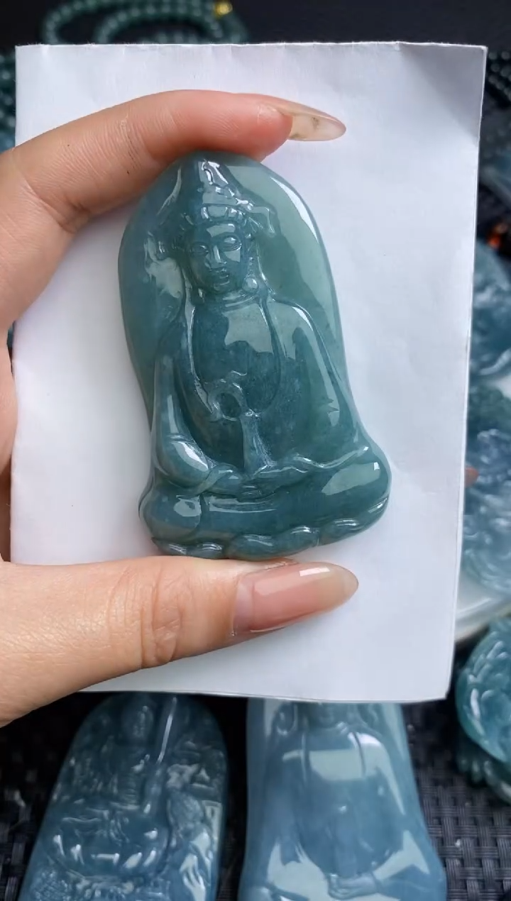 【闪购商品】翡翠颈饰未镶嵌111111111