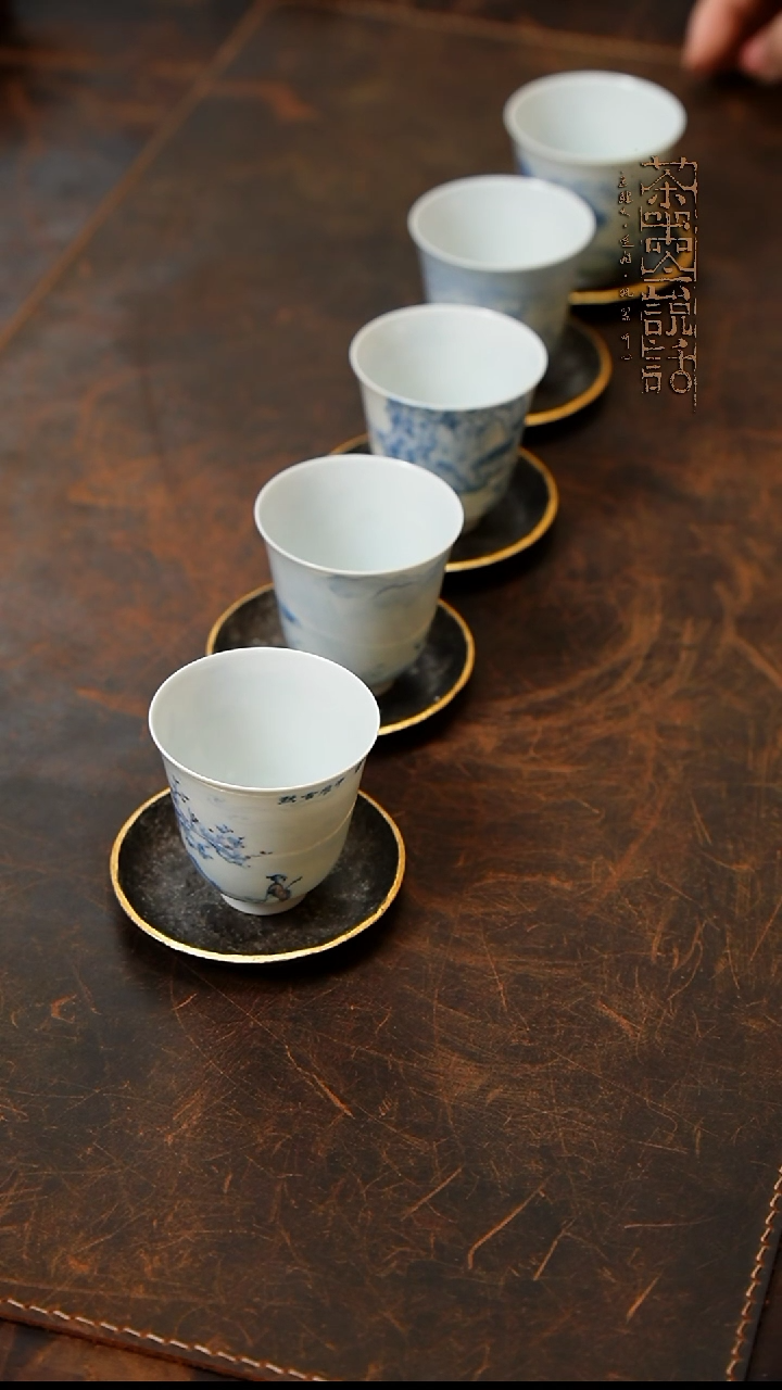 【闪购商品】冉物精工全手锡打杯托5*
