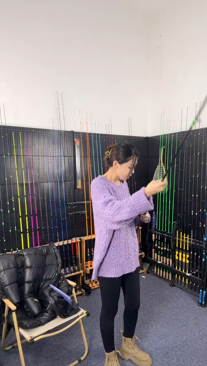 3.6m碳素911伸缩Feeder3.6米绿色直柄（瑕疵尾货竿，没有售后，）