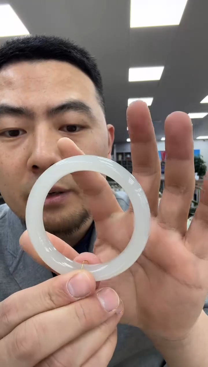 【闪购商品】和田玉手镯未镶嵌56-57  953