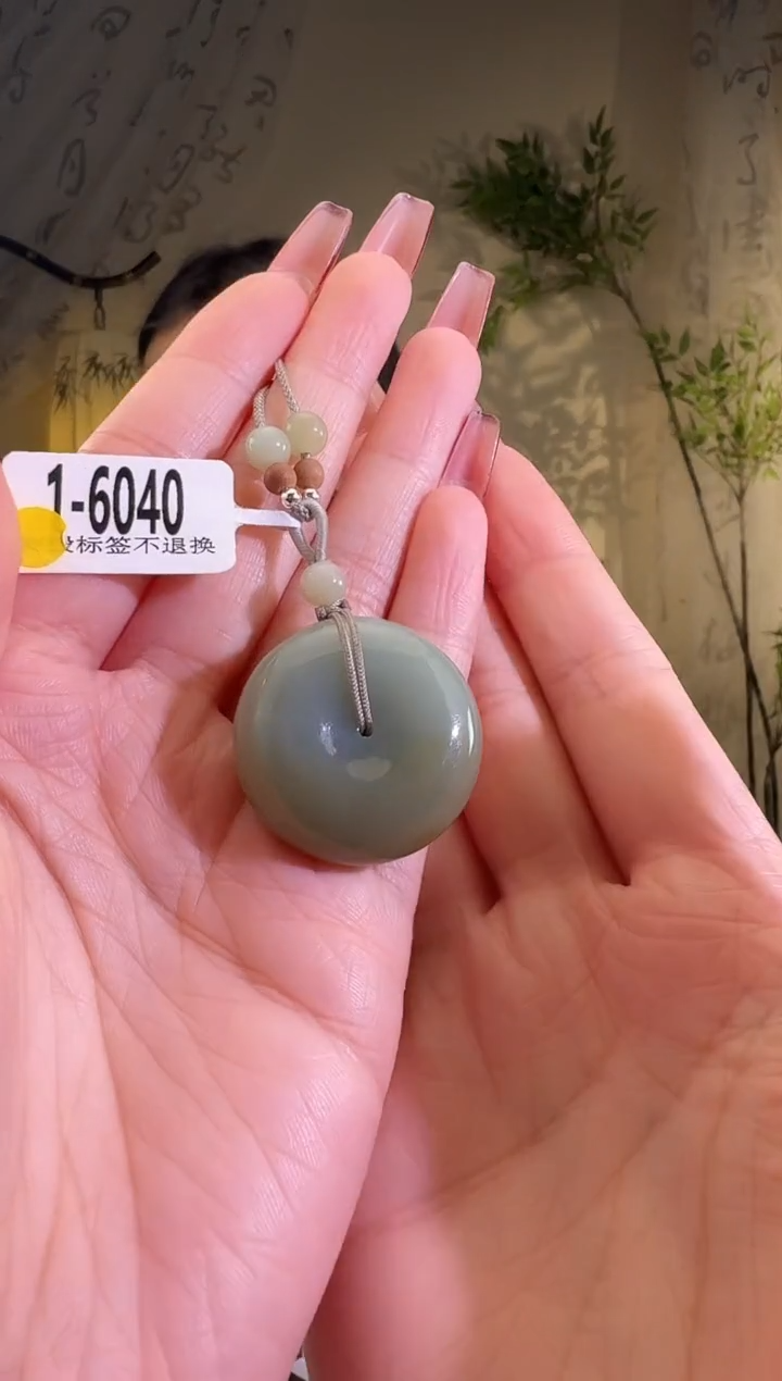 【闪购商品】和田玉颈饰未镶嵌1-6040