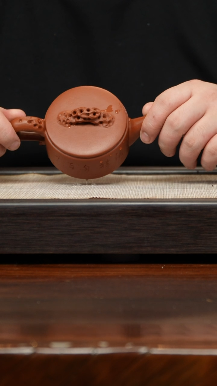 【闪购商品】紫砂茶壶浩瀚星辰（朱雀）