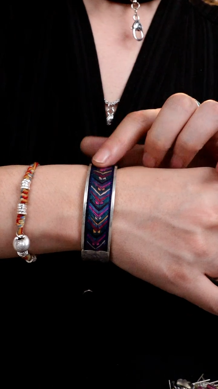 【闪购商品】织绣071非遗手工刺绣手镯