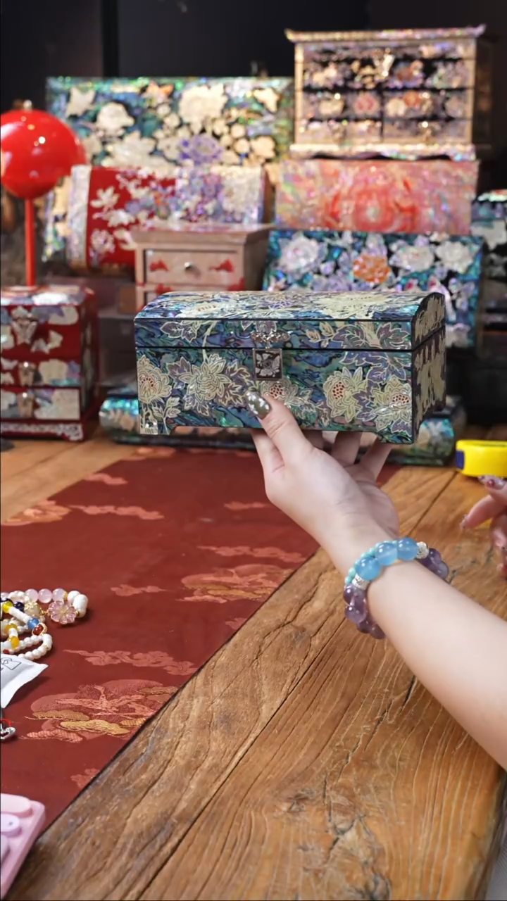 【闪购商品】瓷片豆包儿的星耀家