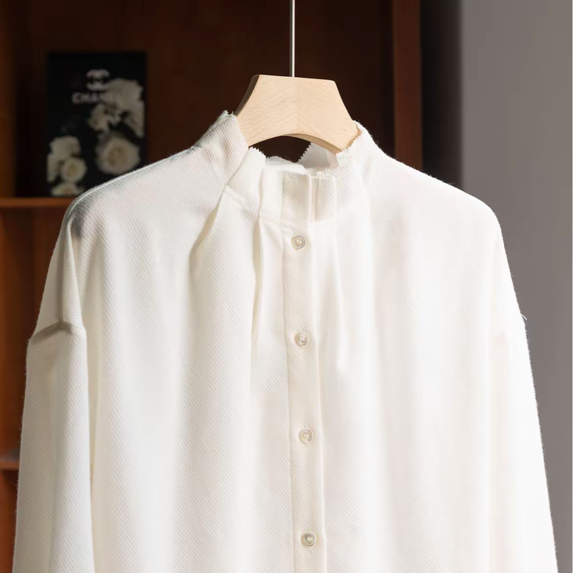 法式长袖百搭羊毛衬衣轻职风轻奢简约常规款衬衫老钱风立领亲肤