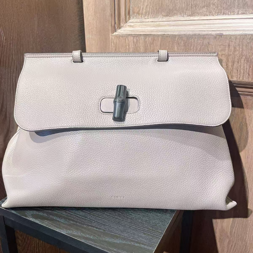 95新 GUCCI/古驰 古驰竹节扣牛皮手提包底40大象灰CB02