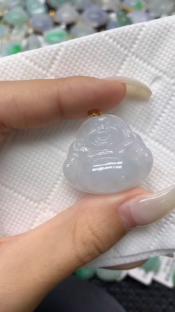 颈饰18K金镶嵌翡翠11111111111